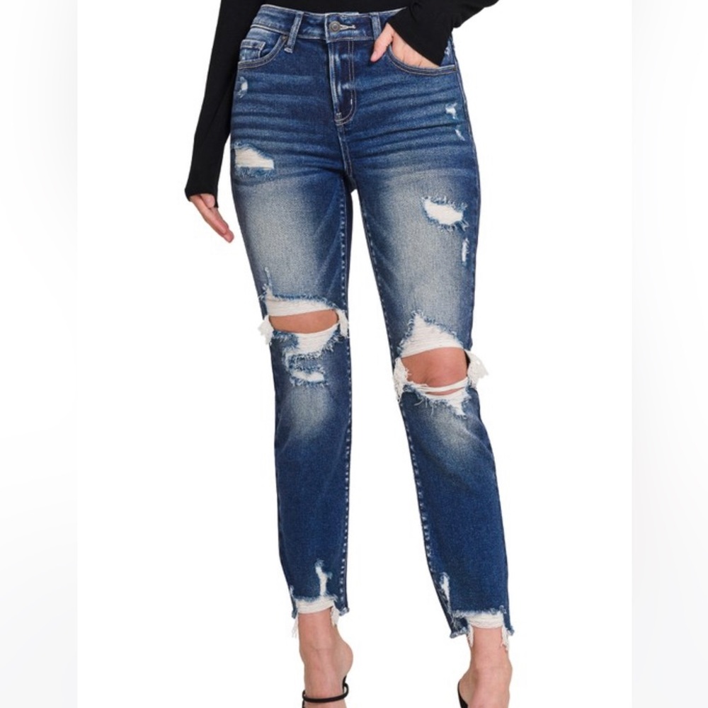 Garret Distressed Jeans